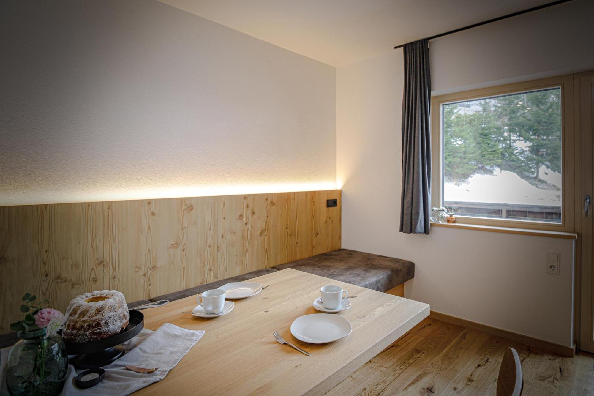 Wolf Apartments Padaun Vals Eksteriør bilde